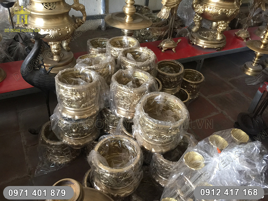cửa h&agrave;ng b&aacute;n b&aacute;t hương đồng tại h&agrave; nội